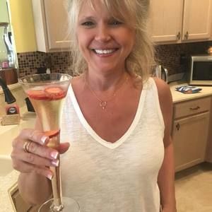 Meet your Posher, Diane